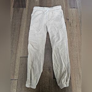 Old Navy Boys Tan Jogger Pants Size 6 Fits Like 5T